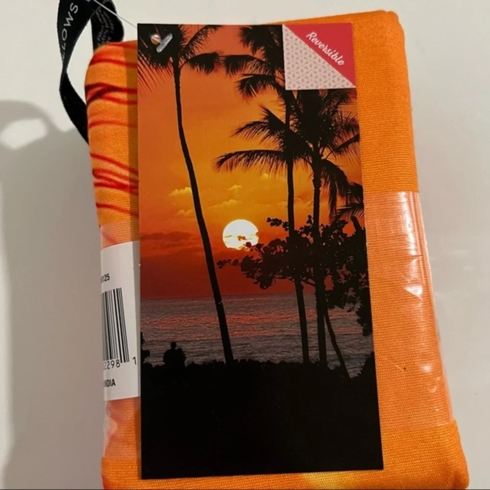 Whitley Willows Sunset Print Packable Microfiber Travel Yoga Beach Towel New